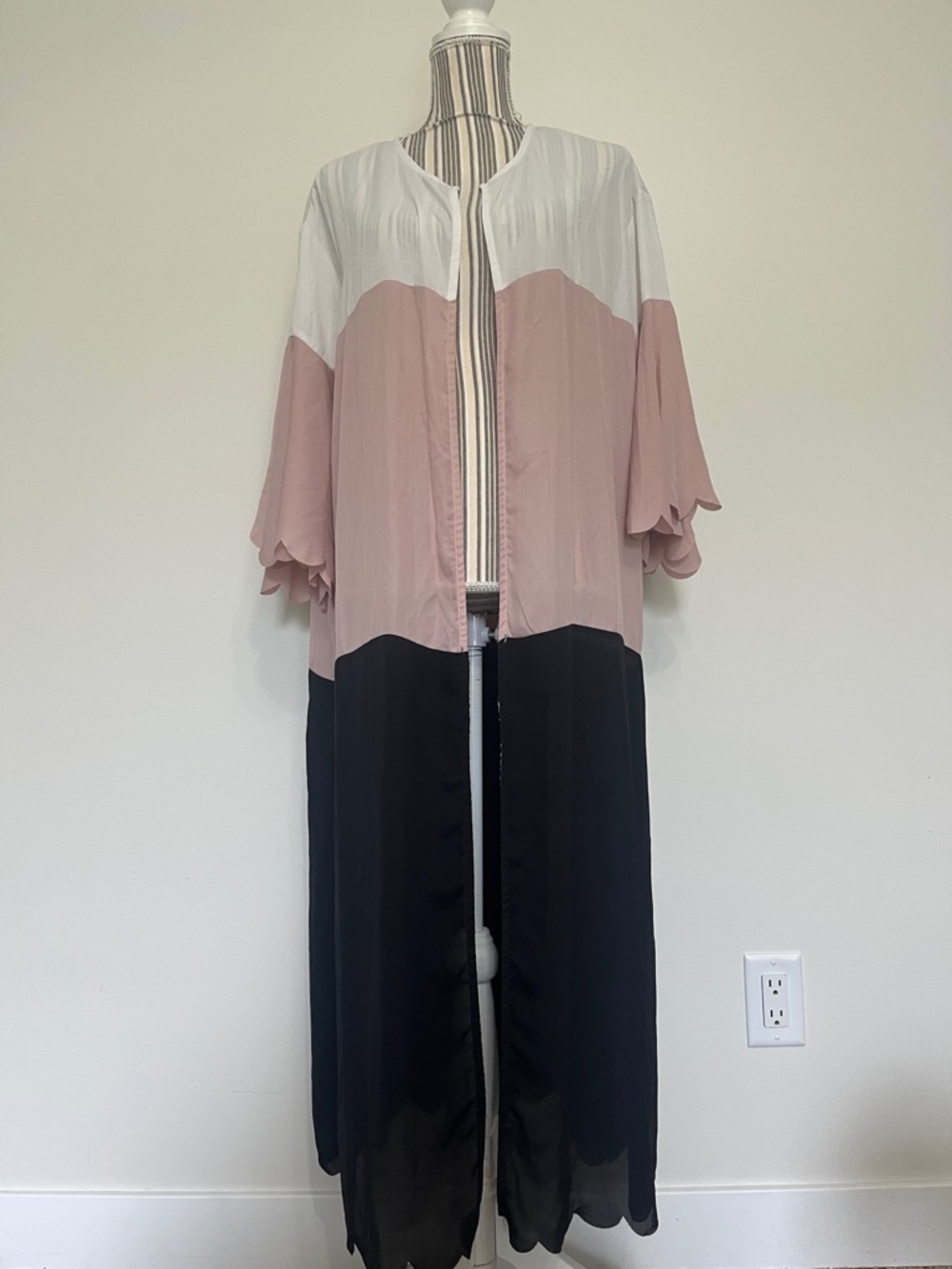 SHEIN - White Pink Black Colorblock Long Kimono